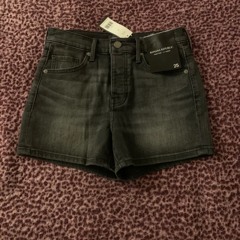 Banana Republic short